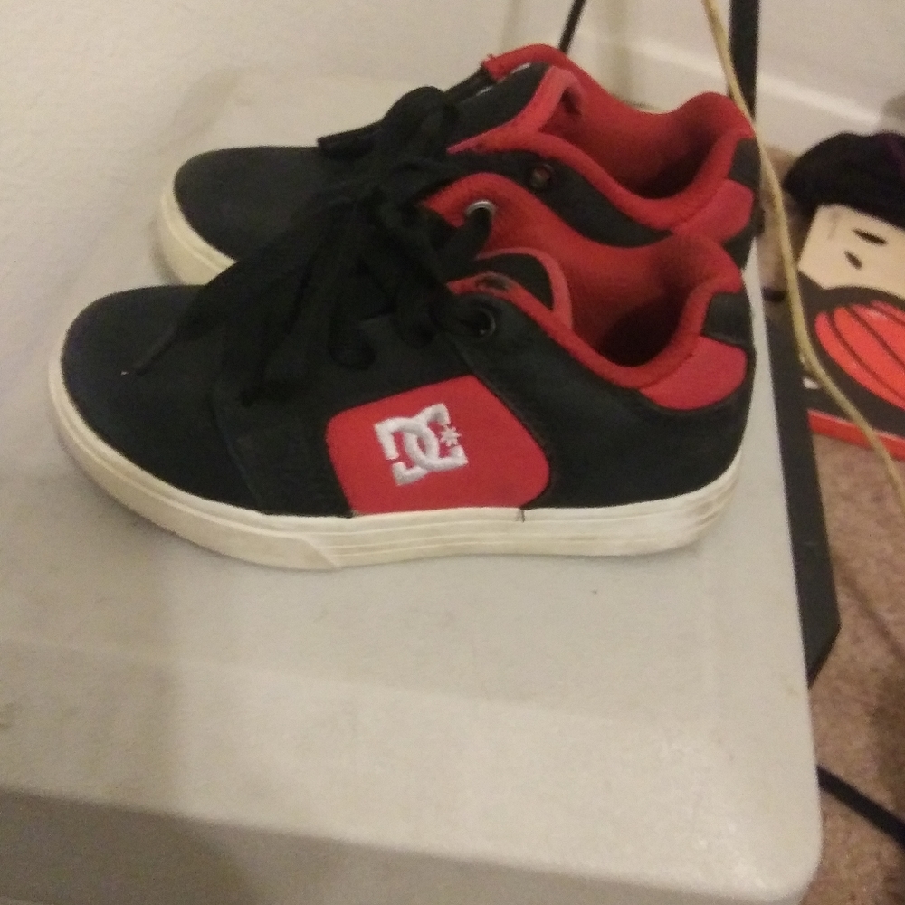 DC sneakers